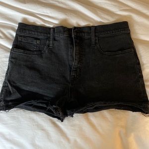 Madewell cutoff black shorts. Size: 29